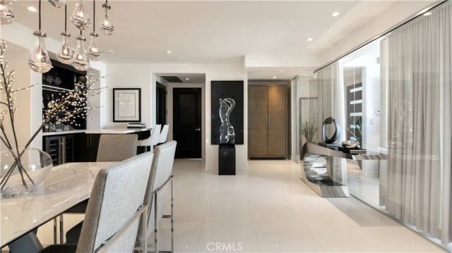 8085 Scholarship, Irvine, CA 92612