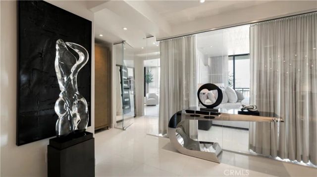 8085 Scholarship, Irvine, CA 92612