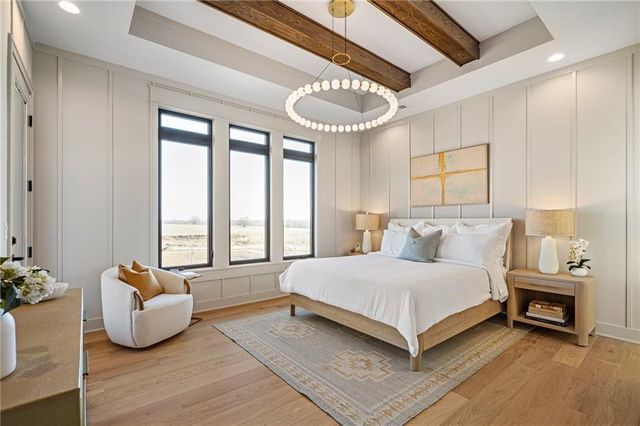 11239 S Sunray Drive, Olathe, KS 66061