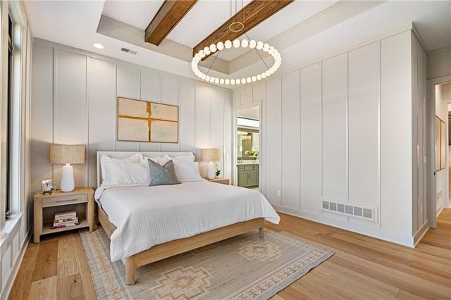 11239 S Sunray Drive, Olathe, KS 66061