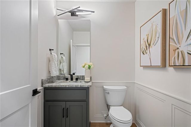 11239 S Sunray Drive, Olathe, KS 66061