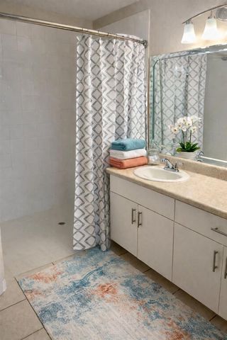 4126 CENTRAL SARASOTA PARKWAY 2011, Sarasota, FL 34238