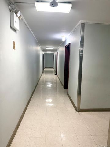 13825 31st Drive 2F, Flushing, NY 11354