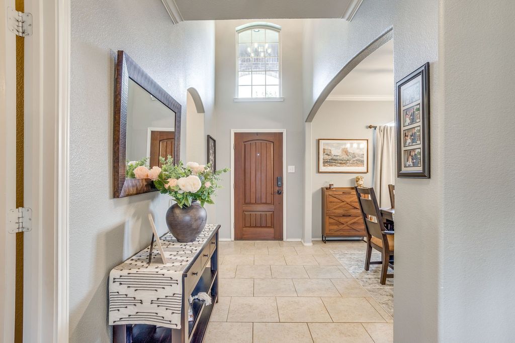 352 Pin Cushion Trail, Burleson, TX 76028 — photo 3