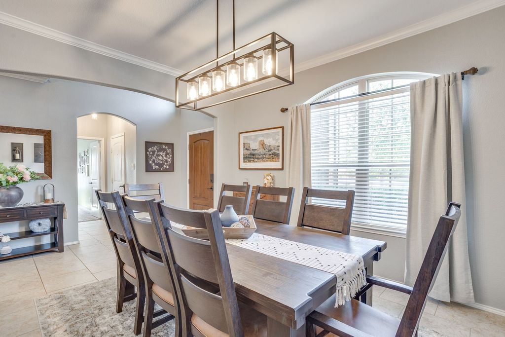 352 Pin Cushion Trail, Burleson, TX 76028 — photo 5