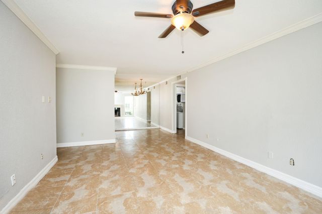 10211 Sugar Branch Drive 445, Houston, TX 77036