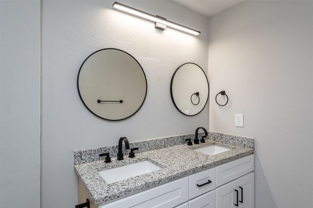 138 W Louisiana Avenue, Dallas, TX 75224