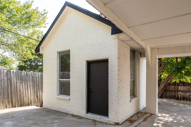 138 W Louisiana Avenue, Dallas, TX 75224