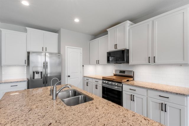 28212 Mallard Reach Drive, Spring, TX 77386