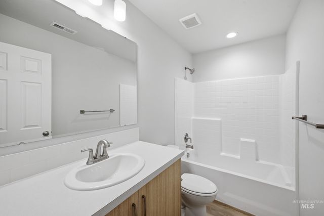 4303 Lamar St, Caldwell, ID 83605
