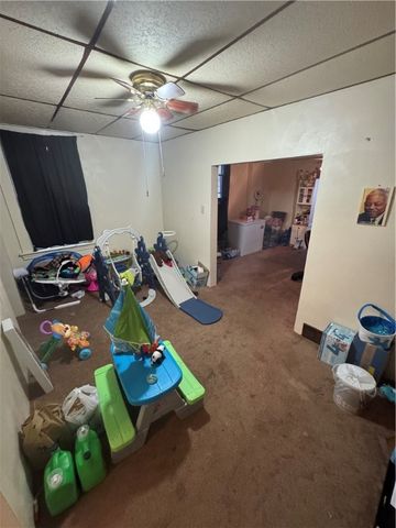 125 Frazier Ave, Stowe Twp, PA 15136