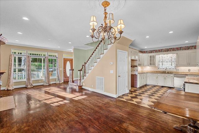 2906 Reed Road, Dalton, GA 30720