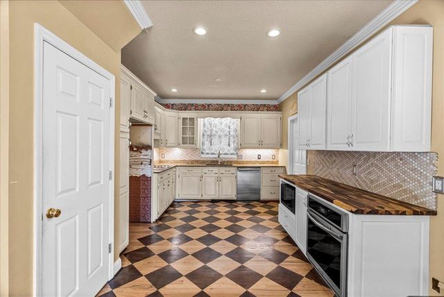 2906 Reed Road, Dalton, GA 30720