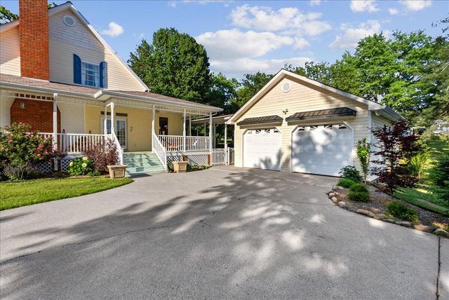 2906 Reed Road, Dalton, GA 30720