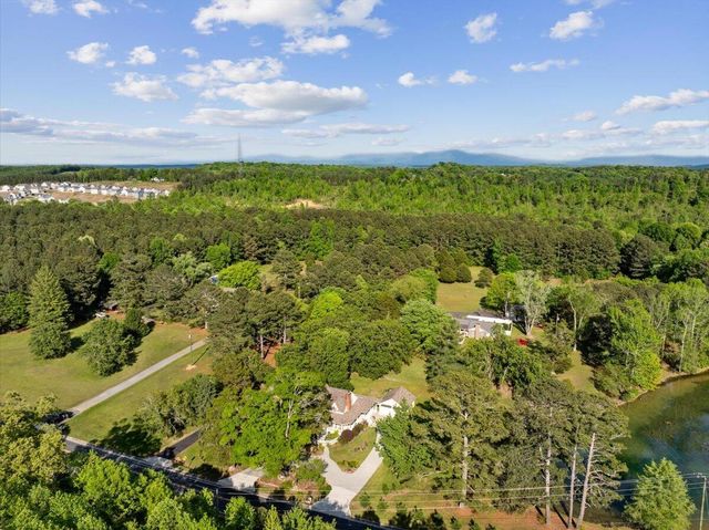 2906 Reed Road, Dalton, GA 30720
