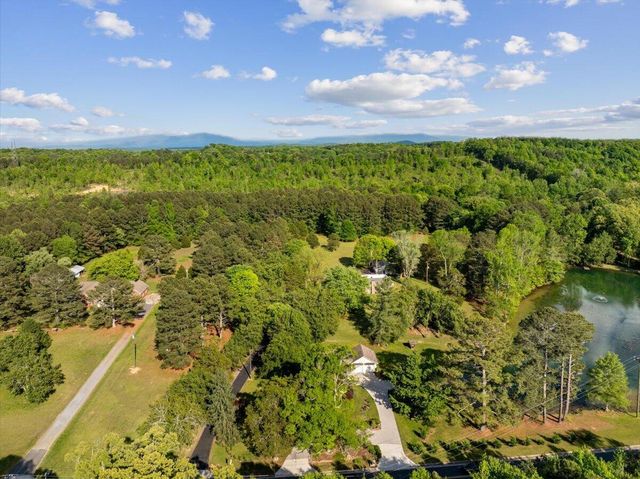 2906 Reed Road, Dalton, GA 30720