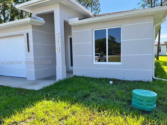 319 S Lorena Ave, Lehigh Acres, FL 33974