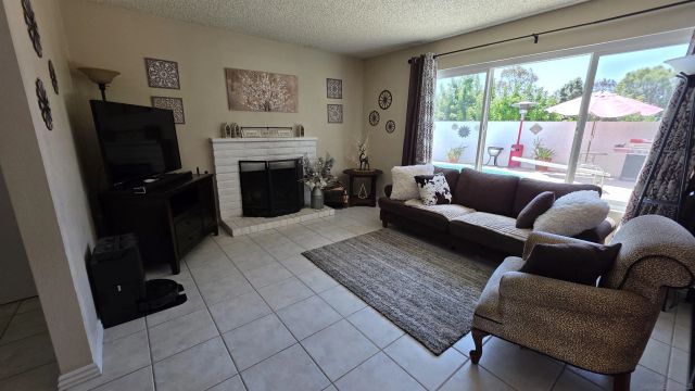 1619 Curry Comb Dr, San Marcos, CA 92069