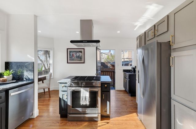 3501 66th Ave, Oakland, CA 94605