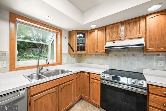 122 ELAINE AVE, Westminster, MD 21157