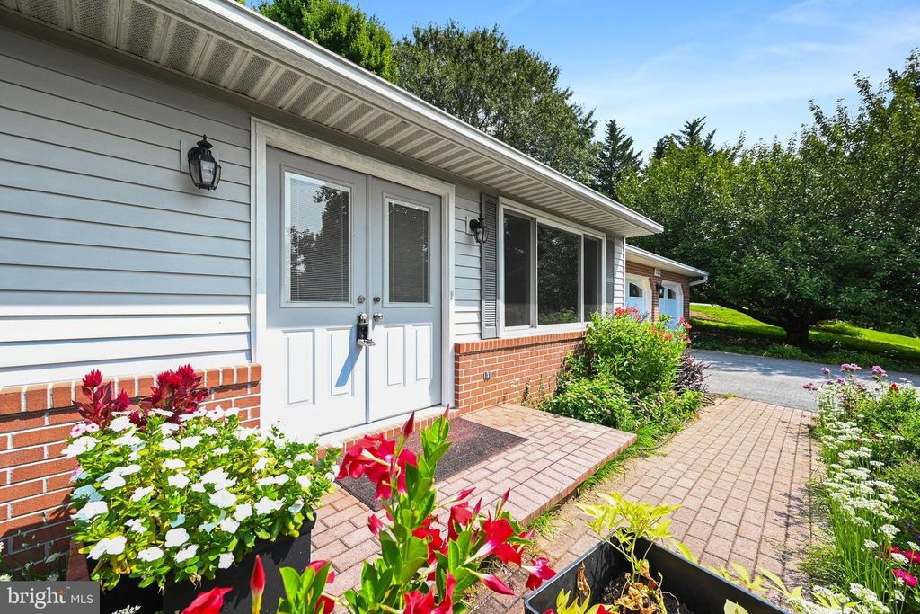 122 ELAINE AVE, Westminster, MD 21157