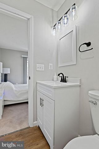 1118 SHANNON PL, Herndon, VA 20170