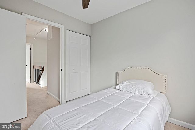 1118 SHANNON PL, Herndon, VA 20170