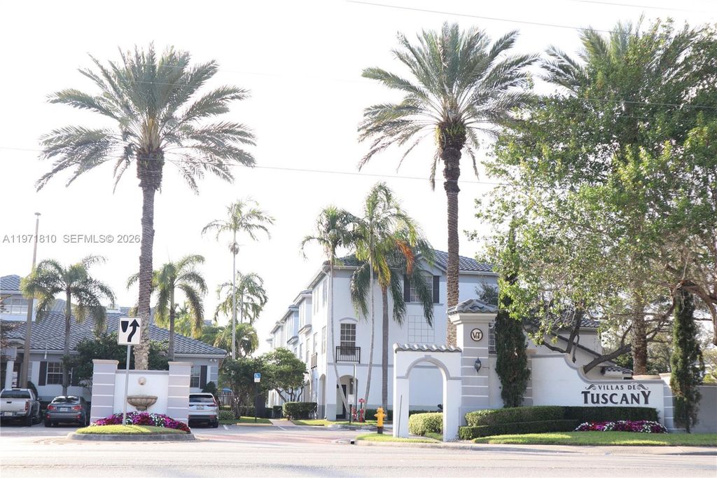 721 SW 148th Ave 305, Sunrise, FL 33325