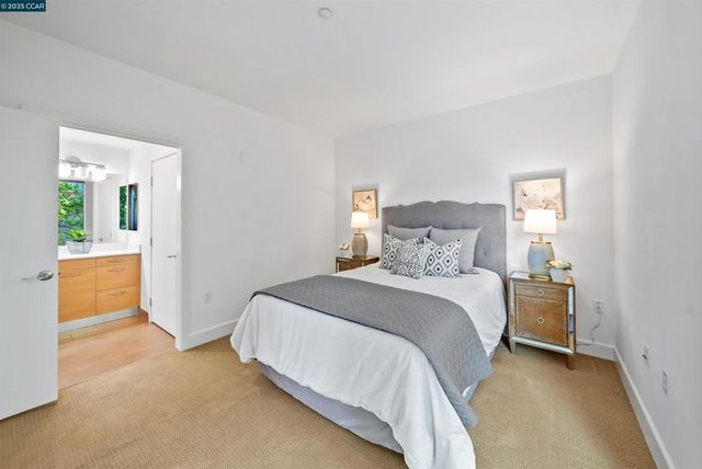 555 Ygnacio Valley Rd 204, Walnut Creek, CA 94596