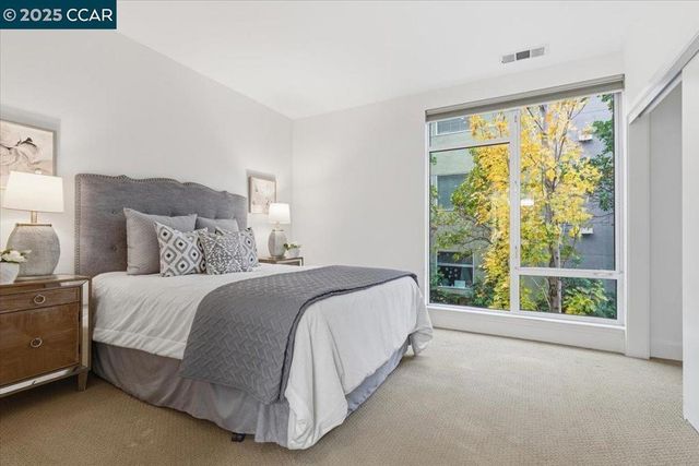 555 Ygnacio Valley Rd 204, Walnut Creek, CA 94596