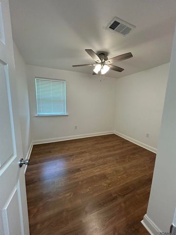 2080 Jerlyn Dr, Denham Springs, LA 70726