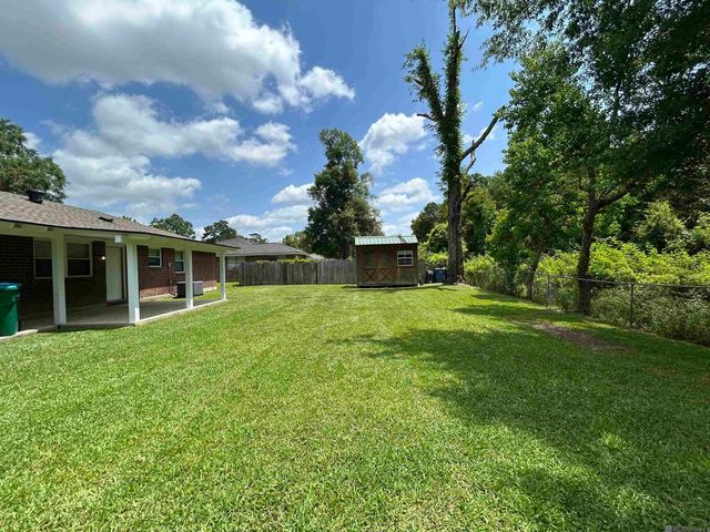 2080 Jerlyn Dr, Denham Springs, LA 70726