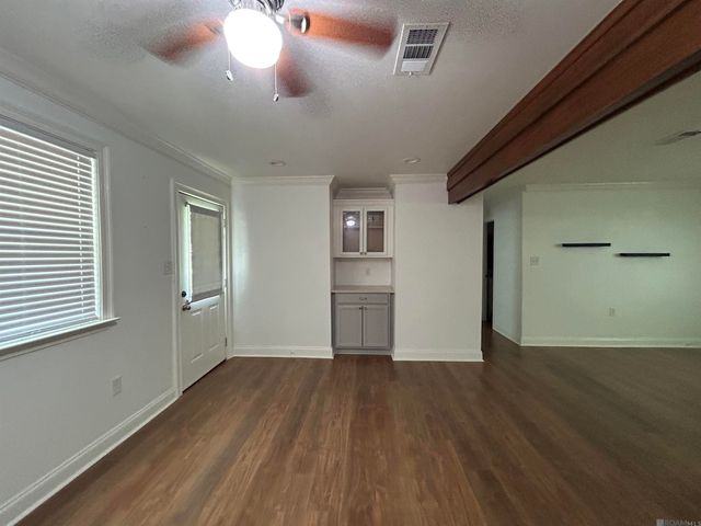 2080 Jerlyn Dr, Denham Springs, LA 70726