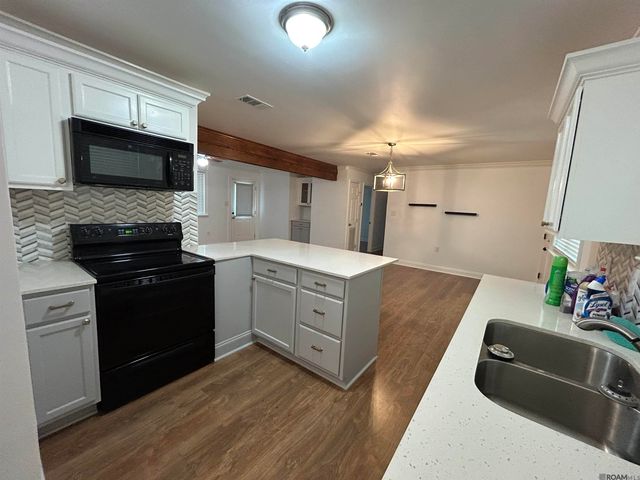 2080 Jerlyn Dr, Denham Springs, LA 70726