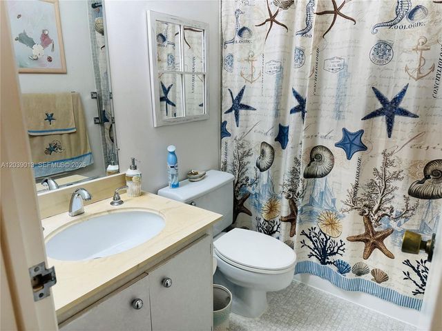1950 S Ocean Drive 4C, Hallandale Beach, FL 33009