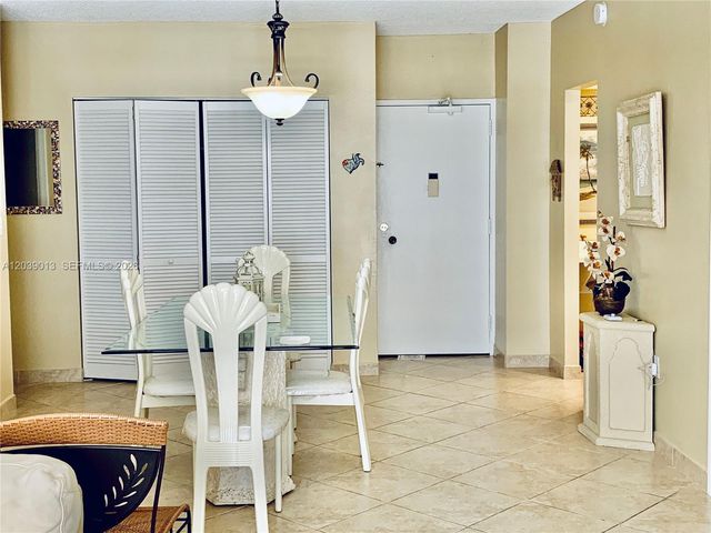 1950 S Ocean Drive 4C, Hallandale Beach, FL 33009