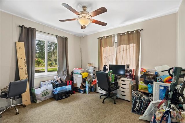 179 NE Whitfield Drive N, Dalton, GA 30721