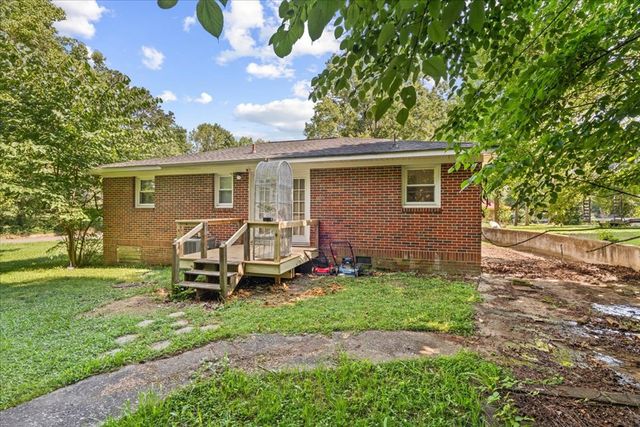 179 NE Whitfield Drive N, Dalton, GA 30721