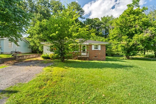 179 NE Whitfield Drive N, Dalton, GA 30721
