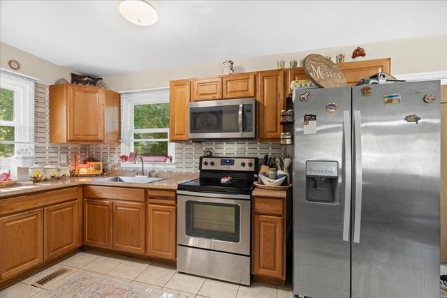 179 NE Whitfield Drive N, Dalton, GA 30721