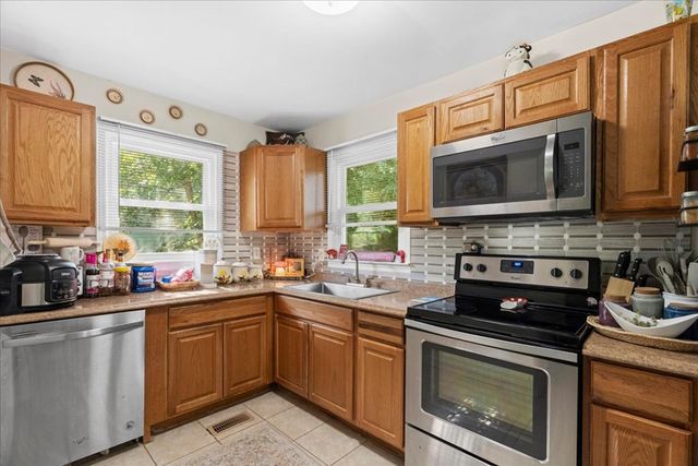 179 NE Whitfield Drive N, Dalton, GA 30721