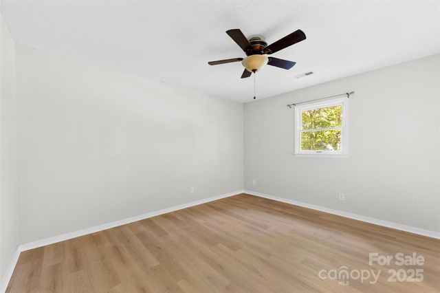 240 Vermont Drive, Stanley, NC 28164