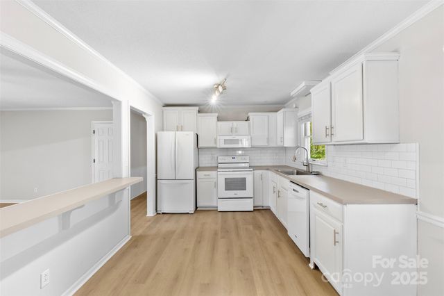 240 Vermont Drive, Stanley, NC 28164