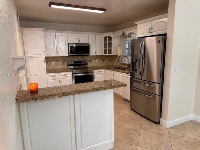 7050 SW 5th Court 0, Pembroke Pines, FL 33023