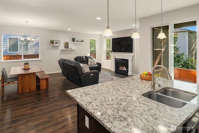 1886 Claret Loop NW, Poulsbo, WA 98370