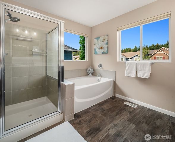 1886 Claret Loop NW, Poulsbo, WA 98370