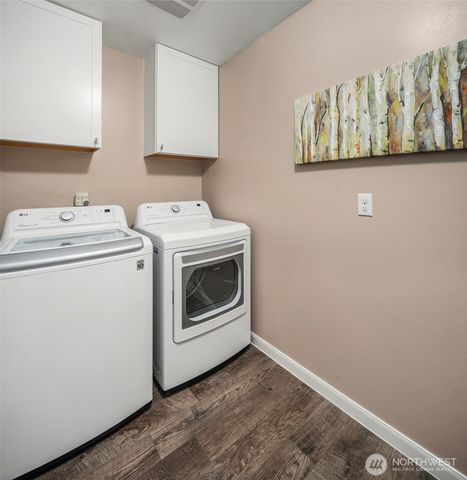 1886 Claret Loop NW, Poulsbo, WA 98370