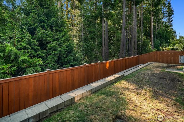 1886 Claret Loop NW, Poulsbo, WA 98370