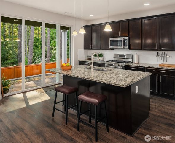 1886 Claret Loop NW, Poulsbo, WA 98370