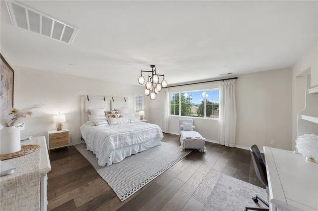 36067 Roaring Fork, Winchester, CA 92596